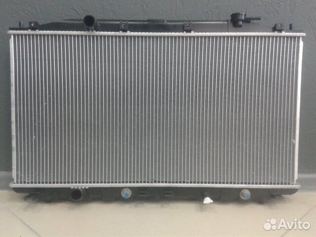Радиатор охлаждения Honda Accord 8