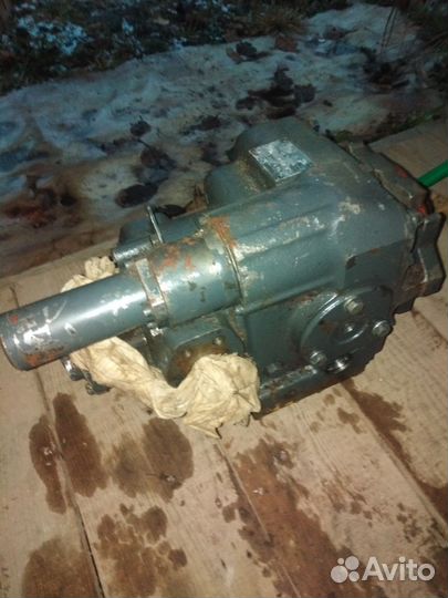 Гидро насосы хода на минипогрузчик лакуст 750