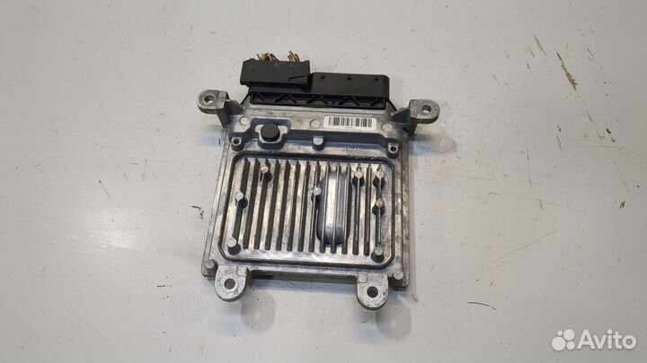Блок управления двигателем Mercedes E W212, 2015