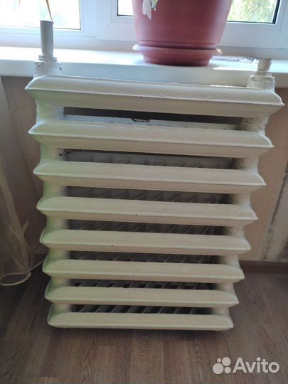 Батарея чугунная