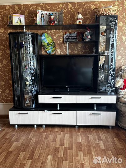 Мебель бу стенка горка