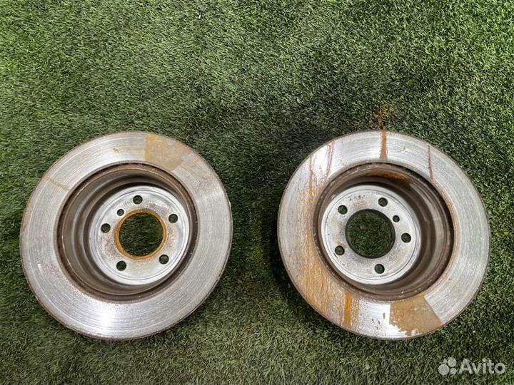 Диск тормозной задний Bmw X5 E70 N52B30 2008