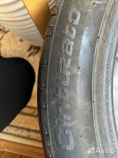 Pirelli Cinturato P7 235/45 R18