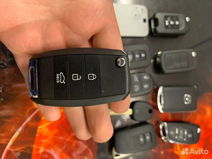 Выкидной ключ kia Sorento