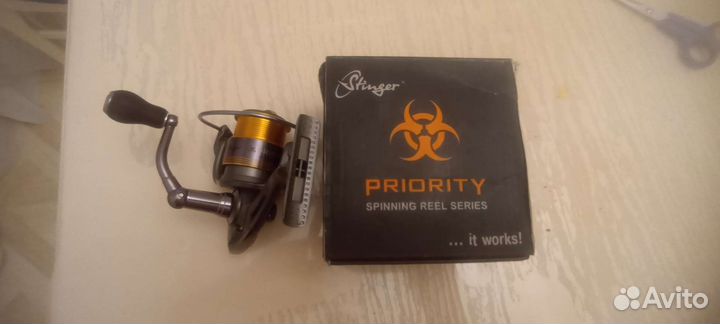 Рыболовная катушка stinger