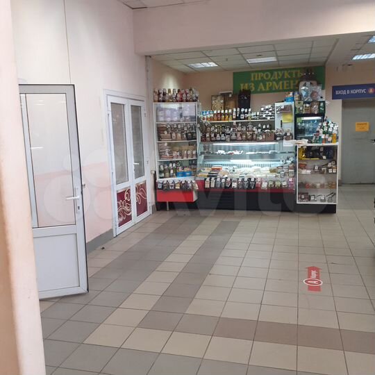 Торговая площадь, 365 м²