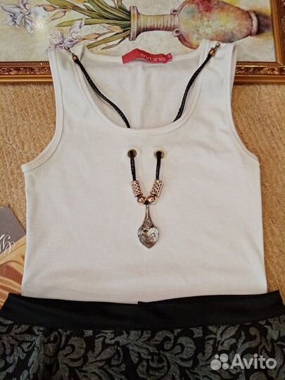 Комплект маечка и юбка 44 размер