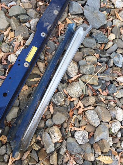 Toyota rav 4 2004 планка телевизора верхняя