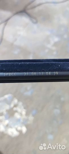 Молдинг стекла двери Camry V70