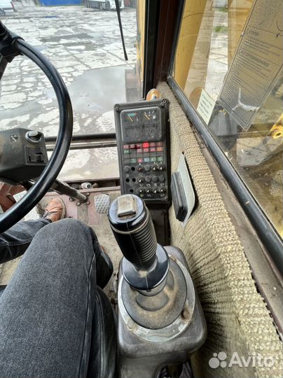 Колёсный экскаватор CASE 988, 1993