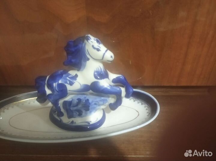 Лошадь Гжель статуэтка подарок