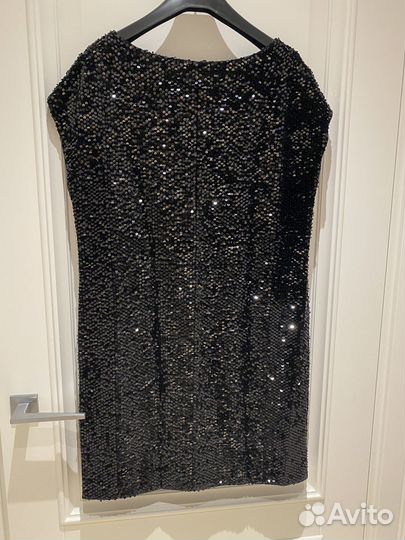Платье в Пайетках 46 размер