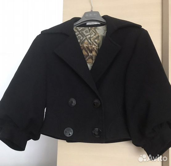 Полупальто укороченное