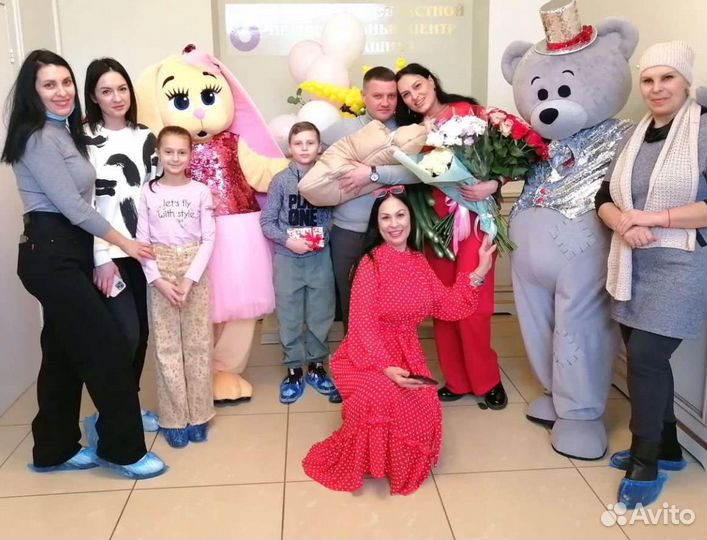 Поздравление от Мишки Тедди и Зайки,воздушные шары