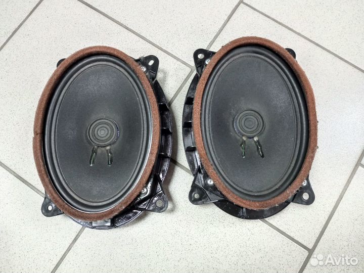 Динамик JBL передний двери Land Cruiser 200