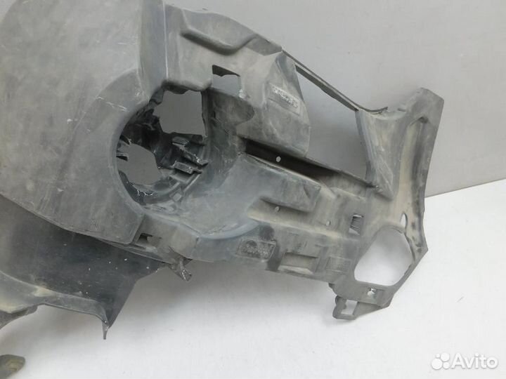 Кронштейн переднего бампера BMW X1