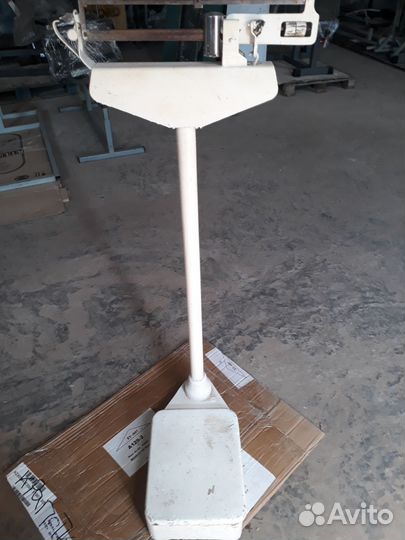 Весы напольные механические бу