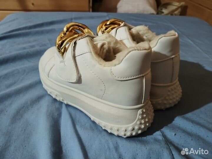 Кроссовки зимние 35