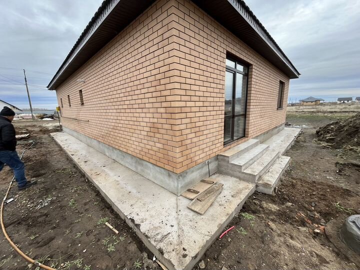 Дом 113 м² на участке 6 сот.