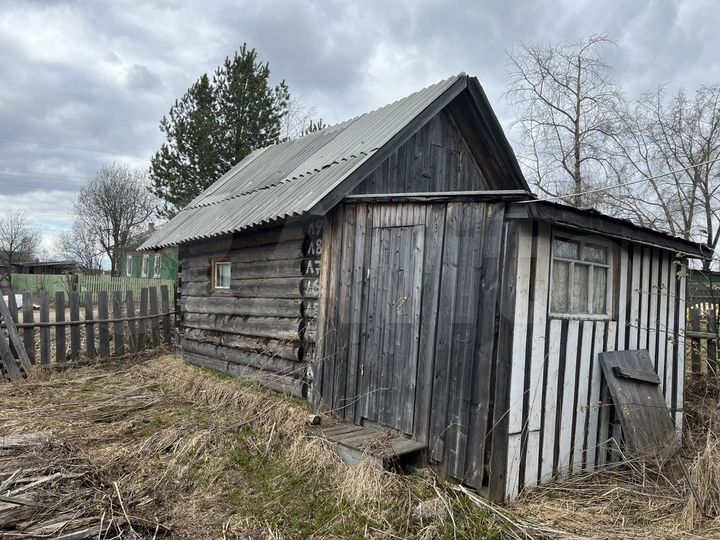 Дом 58 м² на участке 8 сот.