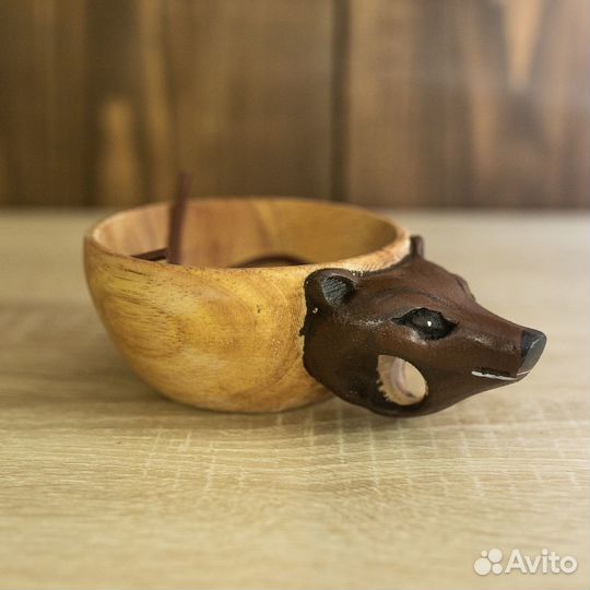 Резная деревянная кружка.Ручка формы животного