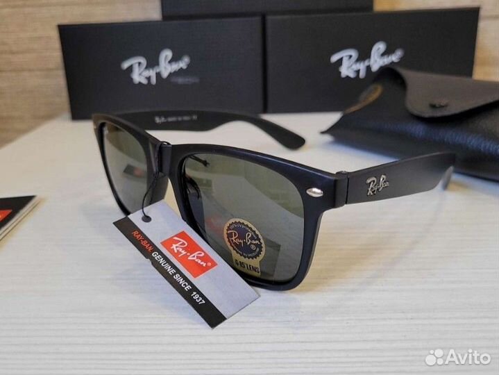 Солнцезащитные очки ray ban Wayfarer