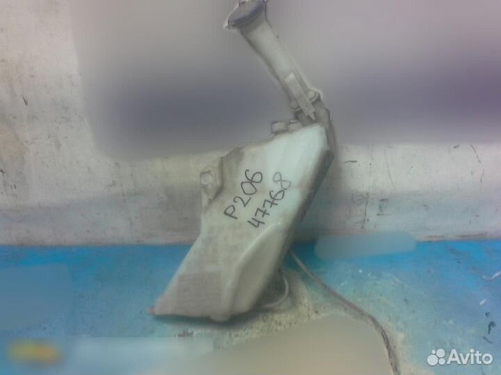 Бачок омывателя лобового стекла Peugeot 206 1998