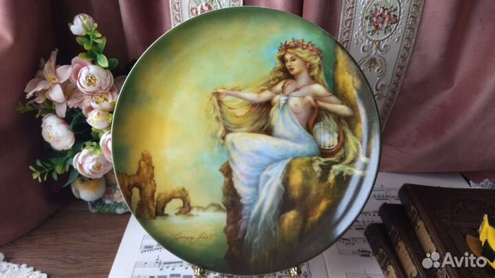 Тарелка Четыре древних элемента: Вода 1984 Фарфор