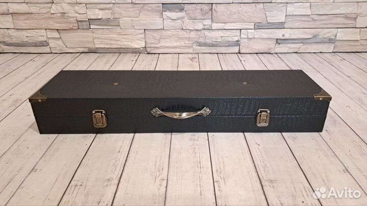 Шашлычный набор с шампурами