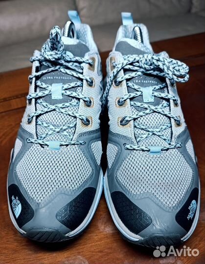 Кроссовки трекинговые north face