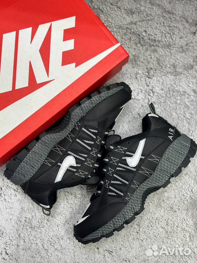 Черные Nike Air Humara QS