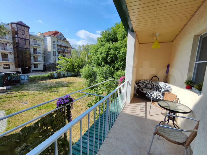 Комната 45,2 м² в 2-к., 2/2 эт.