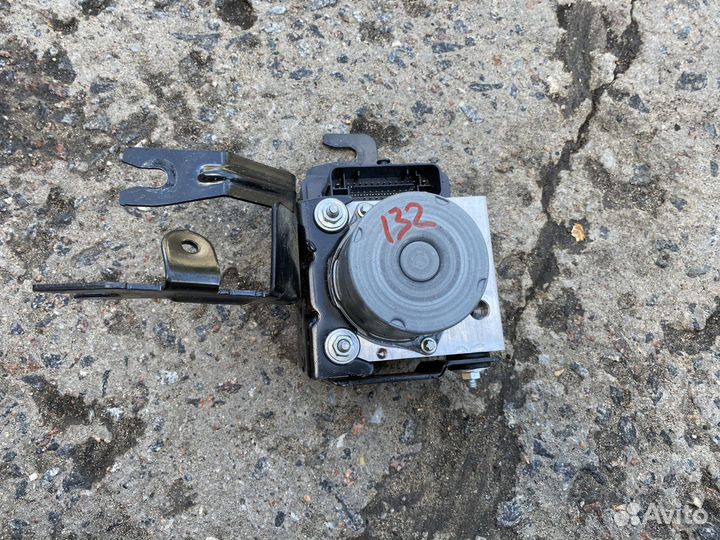 Блок абс Renault Arkana