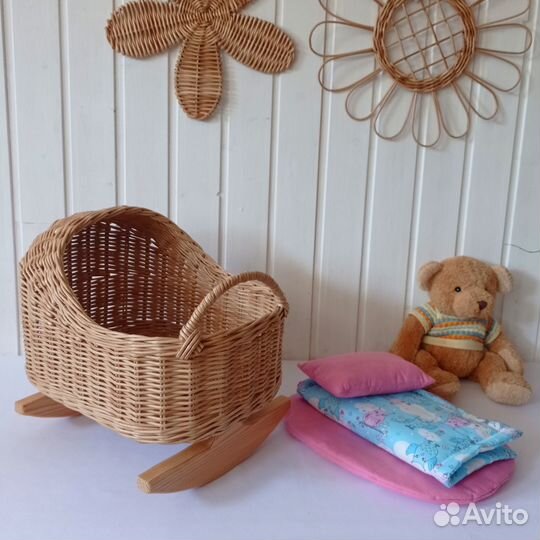 Люлька для куклы. Плетеная колыбель