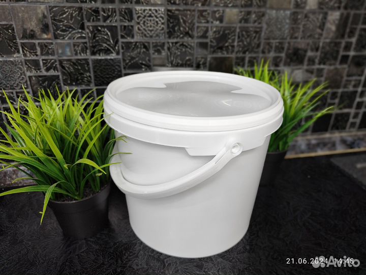 Ведро пластиковое пищевое с крышкой 5л