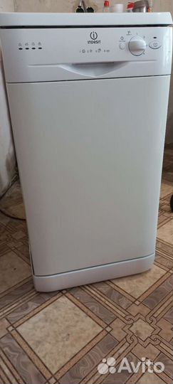 Посудомоечная машина Indesit