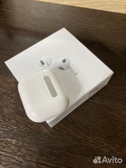 Беспроводные наушники apple airpods 3