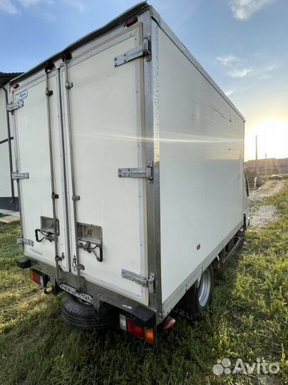 Isuzu Elf (N-series), 1997