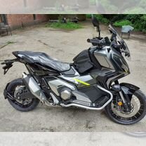 Honda ADV750 (Honda X-ADV)