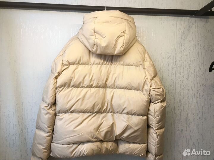Пуховик зимний женский