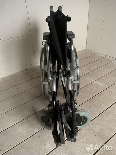 Итальянская складная инвалидная коляска на 180 кг