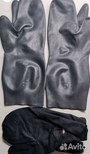 Перчатки резиновые