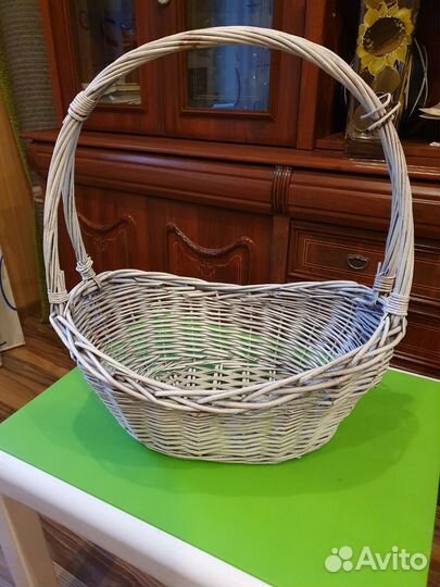 Корзина плетеная
