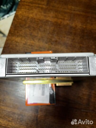 Эбу Nissan Serena QR20DE