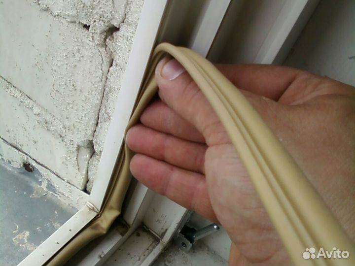 Уплотнитель П-образный 88 мм