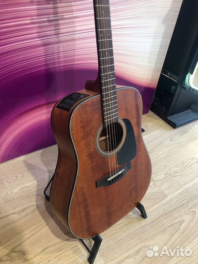 Электроакустическая гитара Takamine GLD11E-NS
