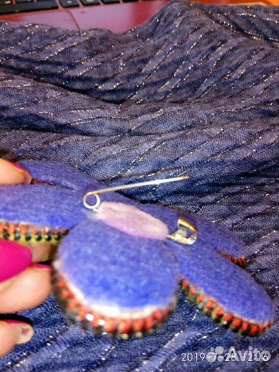 Брошь из фетра, авторская работа