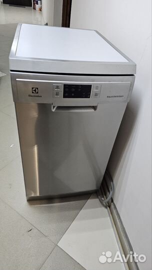 Посудомоечная машина Electrolux 45