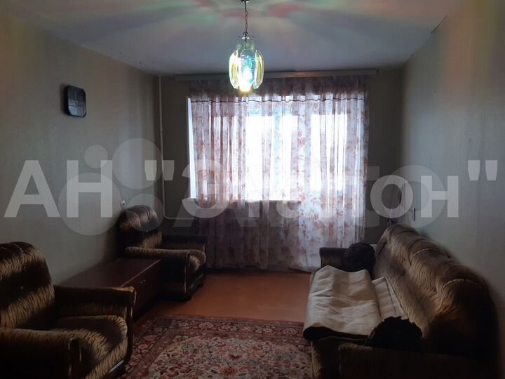 5-к. квартира, 43 м², 3/5 эт.