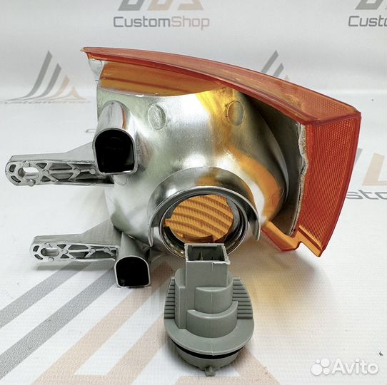 Оранжевые поворотники ваз / LADA 2110,2111,2112